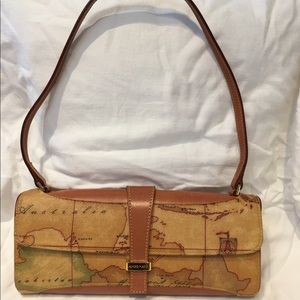 Alviero Martini like new 1A Classe Handbag-Mint!